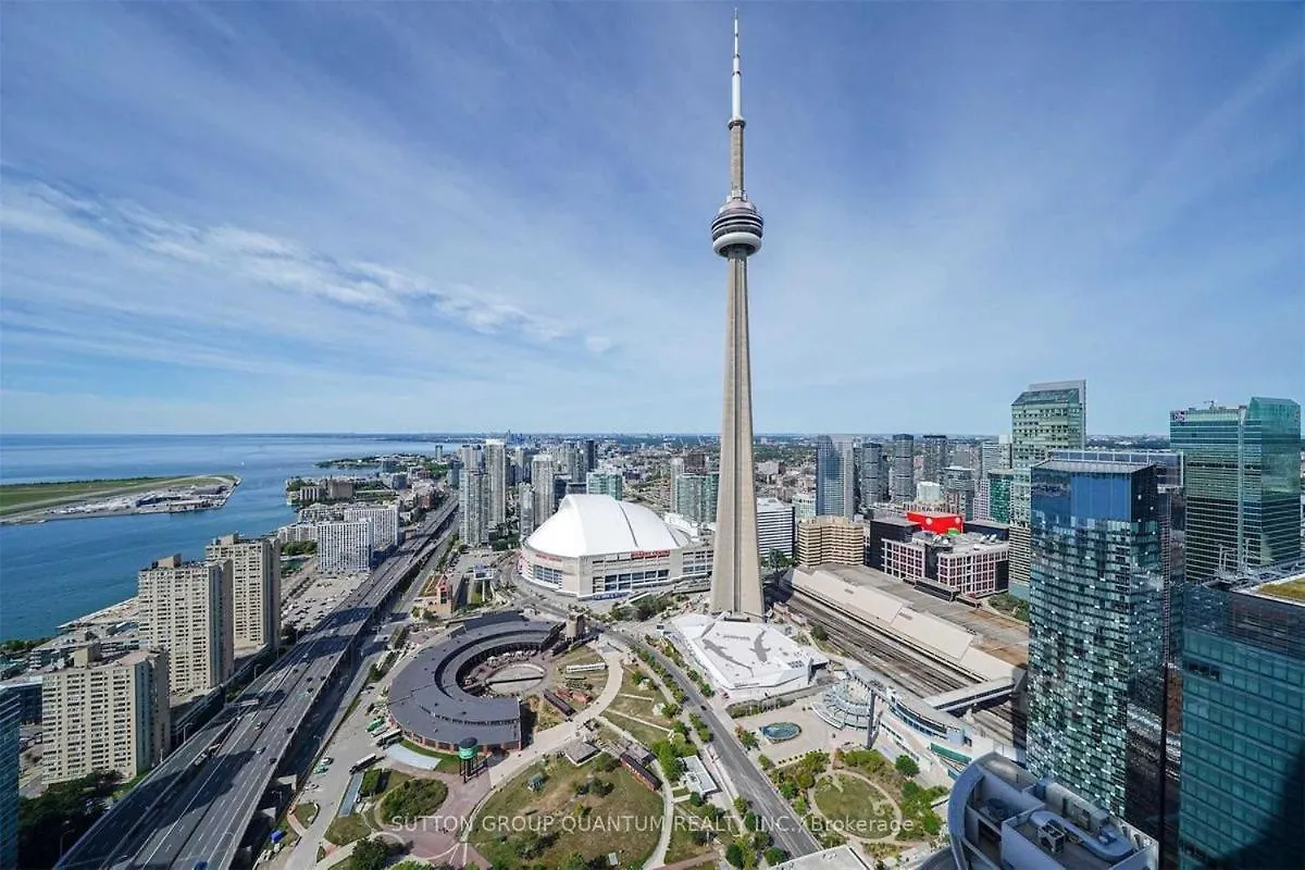 Superior 49Th Floor 3 Bedroom Suite With Cn Tower And City View Toronto