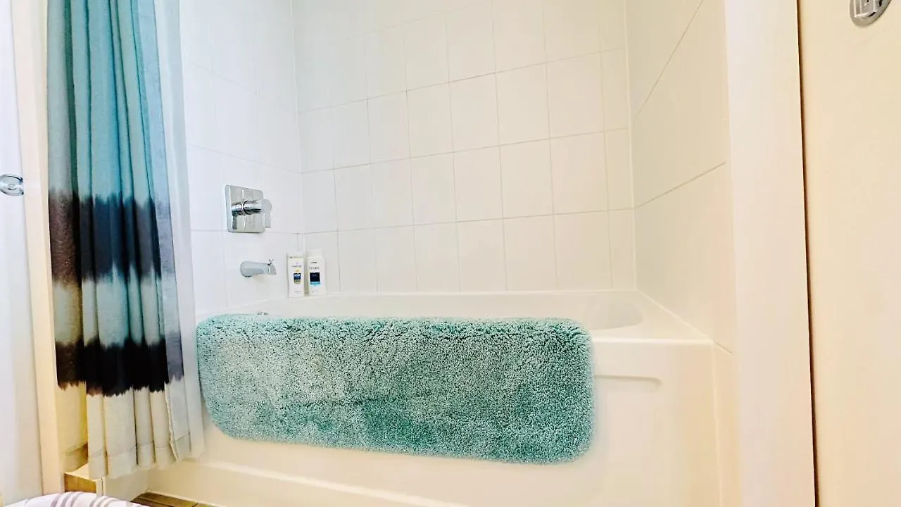 Hotel Superior 49Th Floor 3 Bedroom Suite With Cn Tower And City View Toronto
