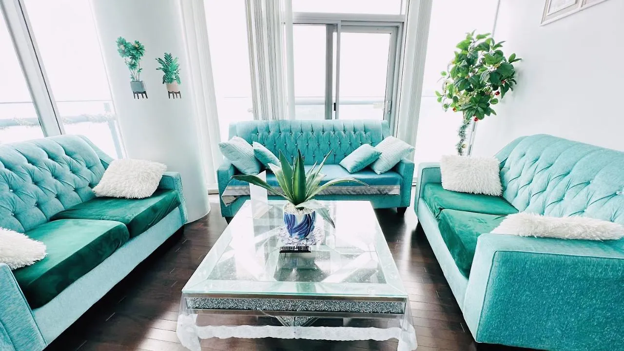 Hotel Superior 49Th Floor 3 Bedroom Suite With Cn Tower And City View Toronto Canada