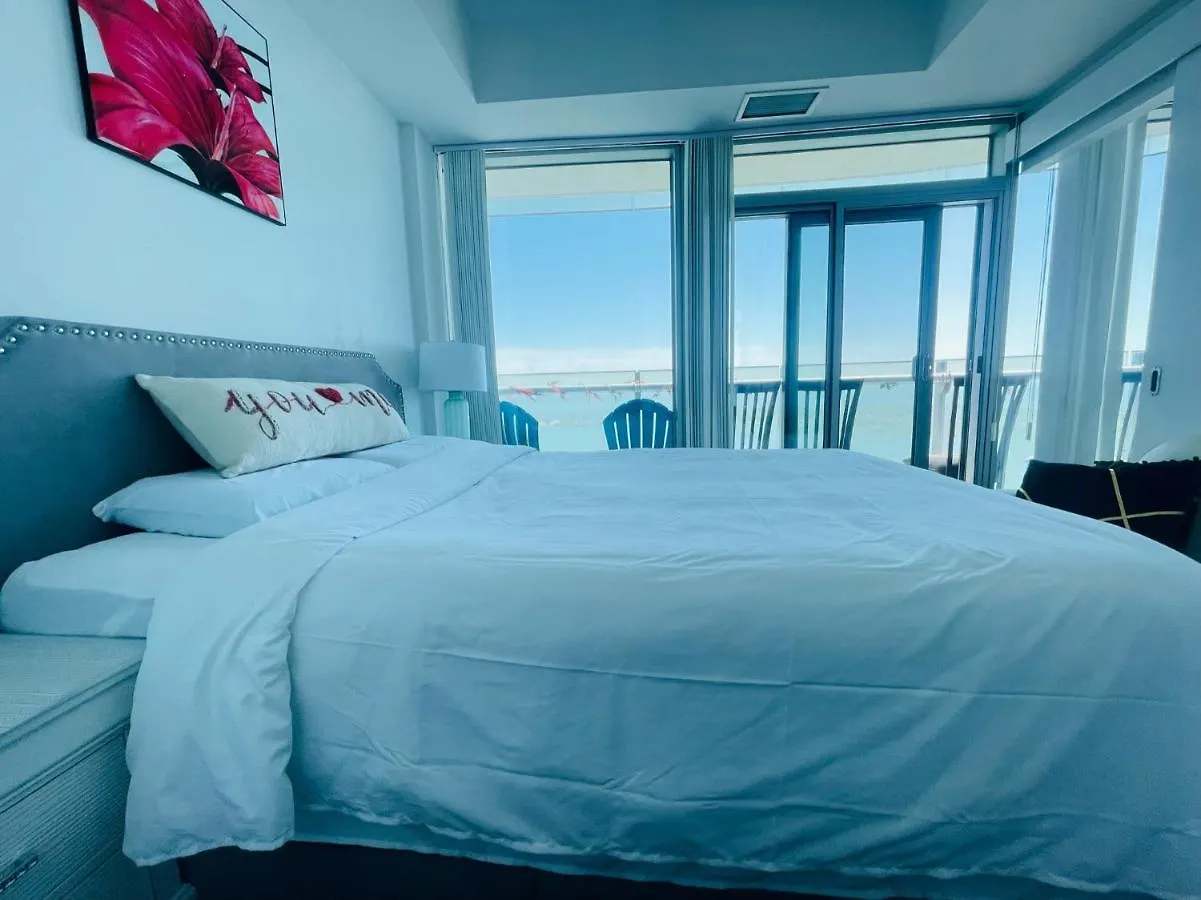 Superior 49Th Floor 3 Bedroom Suite With Cn Tower And City View Toronto Canada