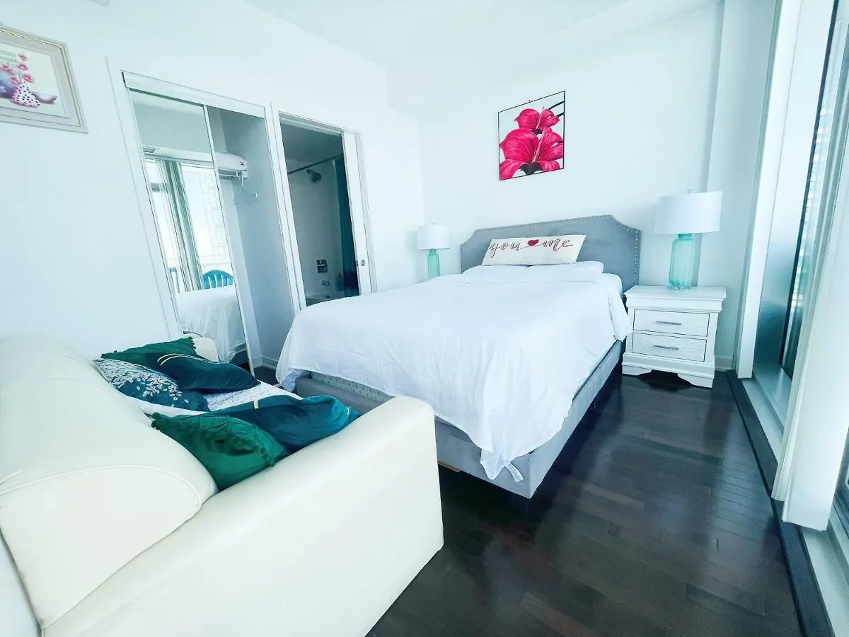 Hotel Superior 49Th Floor 3 Bedroom Suite With Cn Tower And City View Toronto