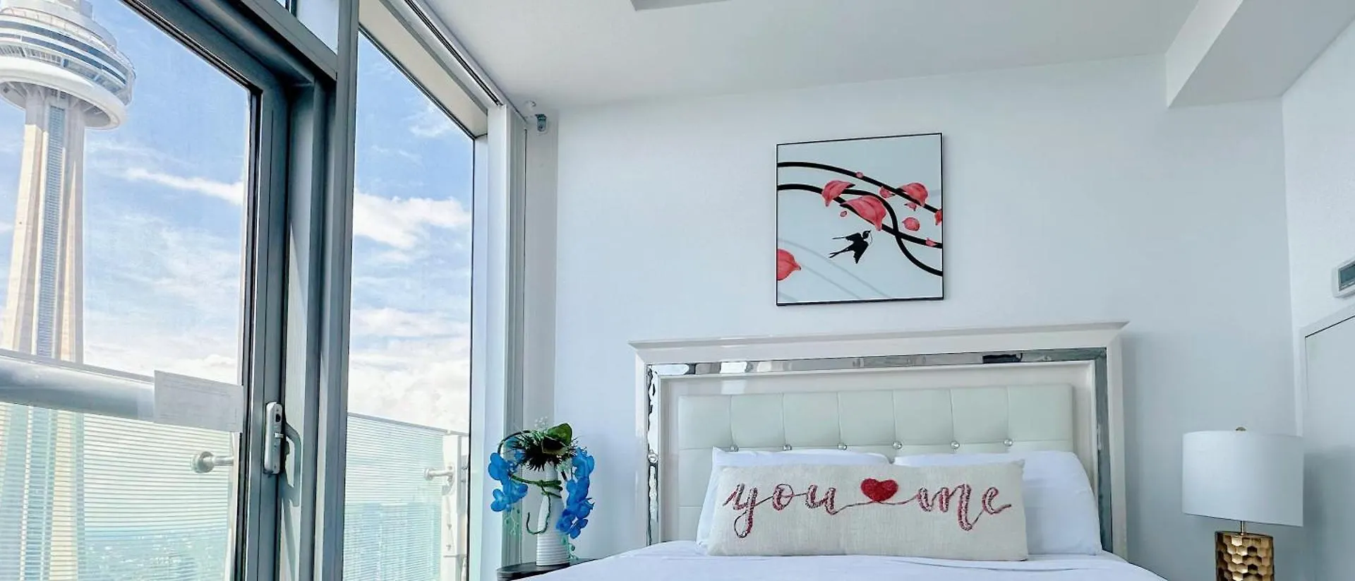 Hotel Superior 49Th Floor 3 Bedroom Suite With Cn Tower And City View Toronto Canada