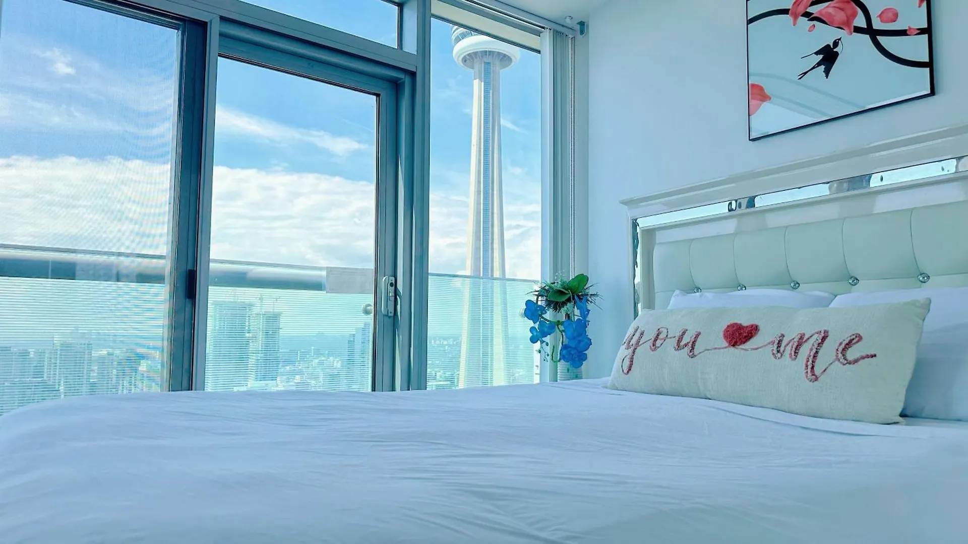 Hotel Superior 49Th Floor 3 Bedroom Suite With Cn Tower And City View Toronto