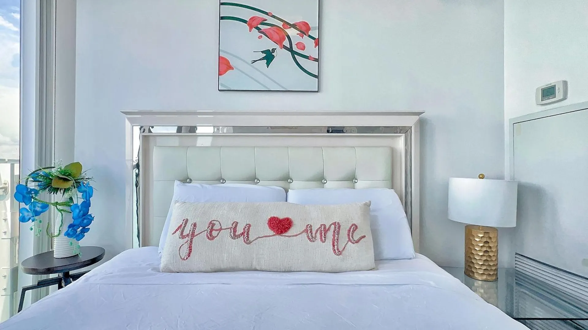 Superior 49Th Floor 3 Bedroom Suite With Cn Tower And City View Toronto Hotel